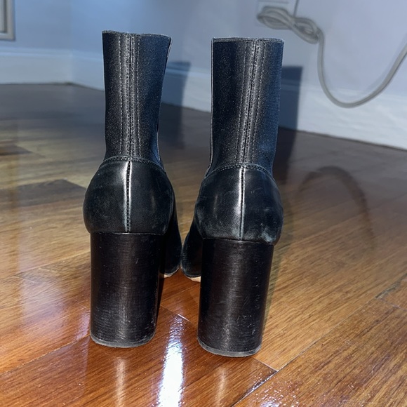 Rag & bone booties. Scuffed up but real leather. Please view photos. - Picture 6 of 6